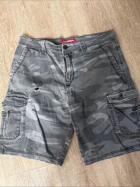 UNIONBAY Gray Camo Cargo Shorts